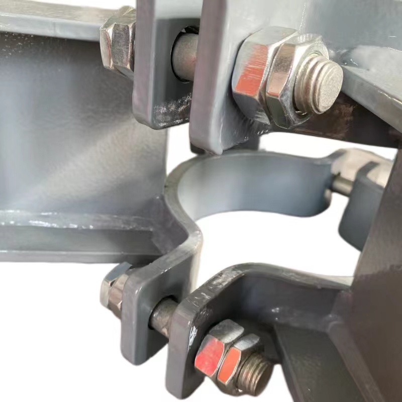 Four Bolts Multi-Direction Pipe Clamp Pipe Bracket